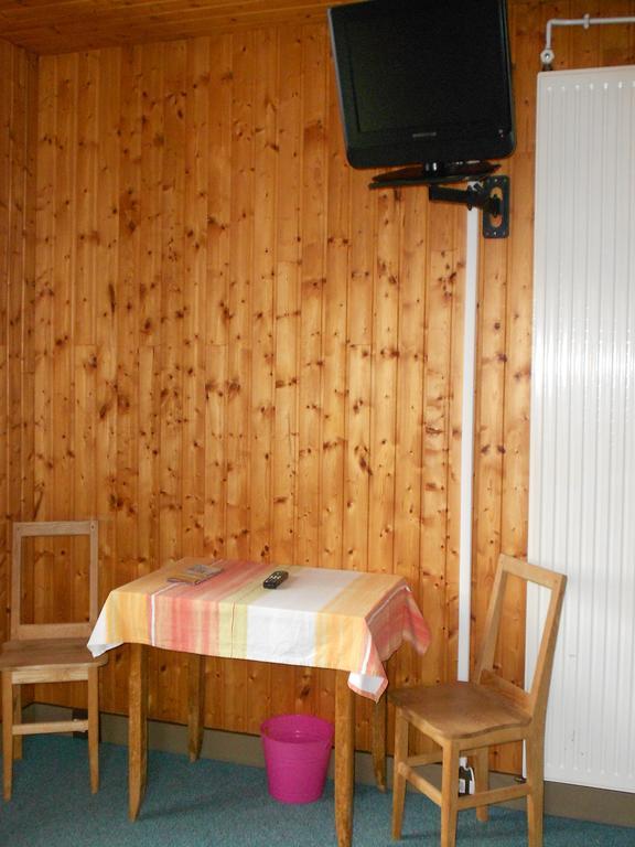 Hotel Les Sapins Gérardmer Δωμάτιο φωτογραφία
